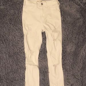 White Hollister High Waisted Jeans